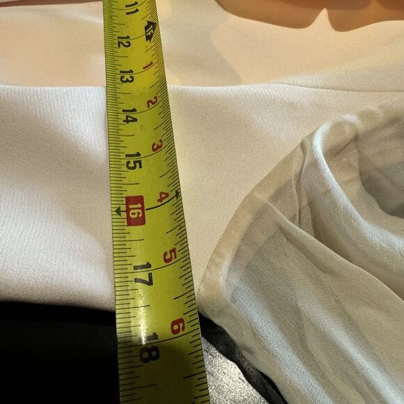 Vintage Barbie Baby Pink Rhinestone Silk Blazer and Skirt Suit Set Size 10 - Picture 7 of 12